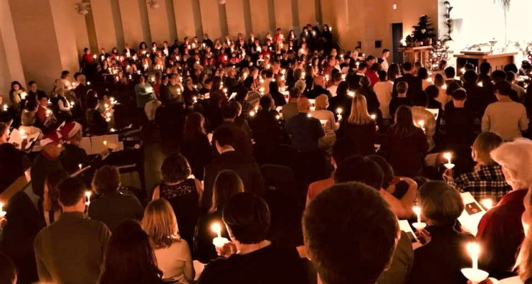 Read more about the article Mazel Tov and Mistletoe: Lessons and Carols-In-Person and Virtual Worship
